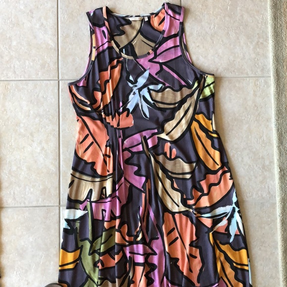 NEVER WORN; Soft Surroundings Sleeveless dress in a colorful, tropical print - Picture 3 of 3